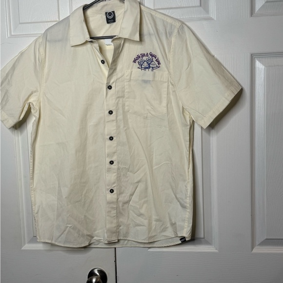 Neff Cream Casual Button Down Shirt - Picture 4 of 10